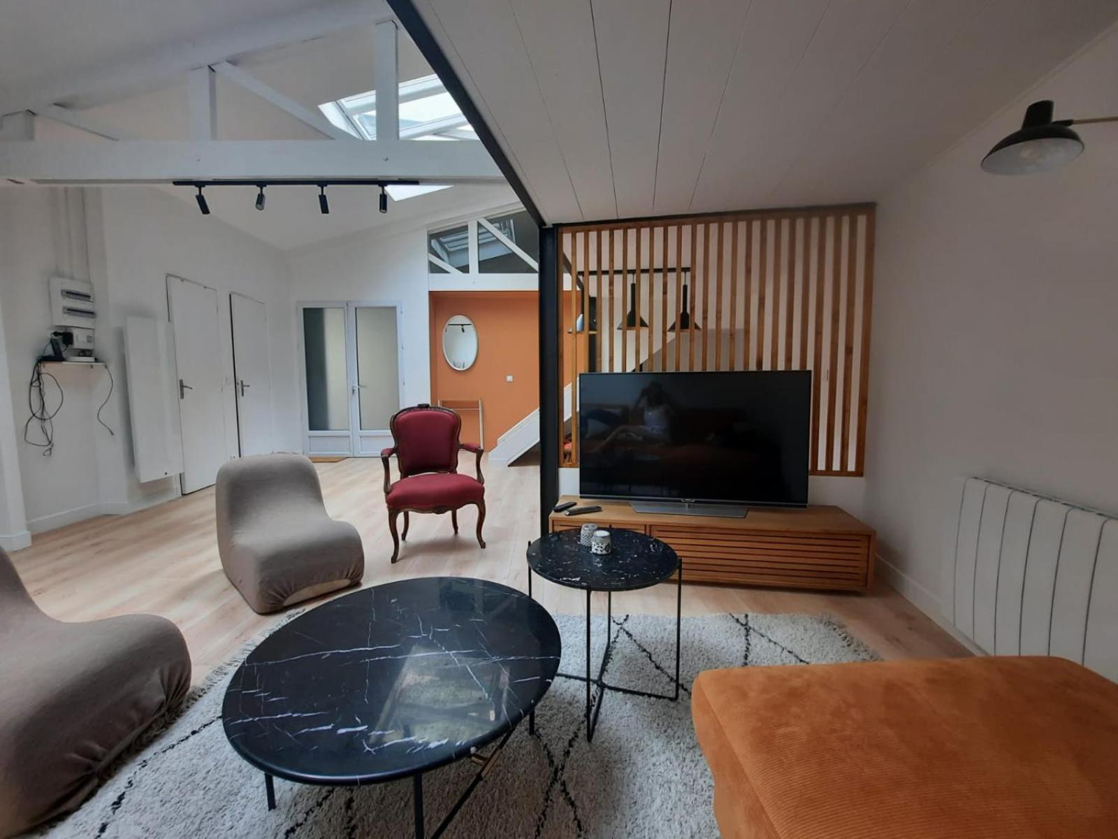 פריז Loft 4-5 Personnes A Montmartre - Parking Prive Sur Reservation מראה חיצוני תמונה