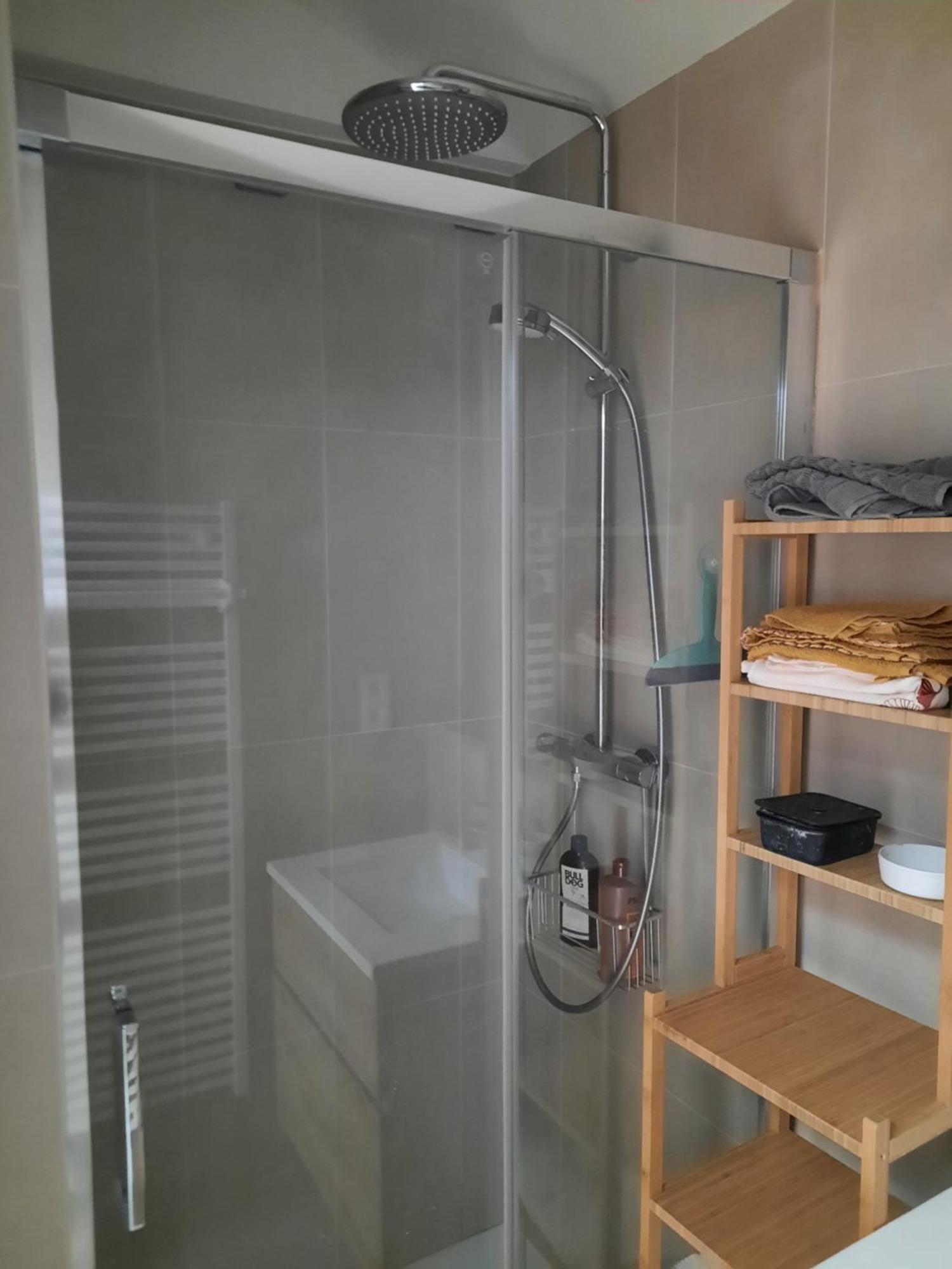 פריז Loft 4-5 Personnes A Montmartre - Parking Prive Sur Reservation מראה חיצוני תמונה